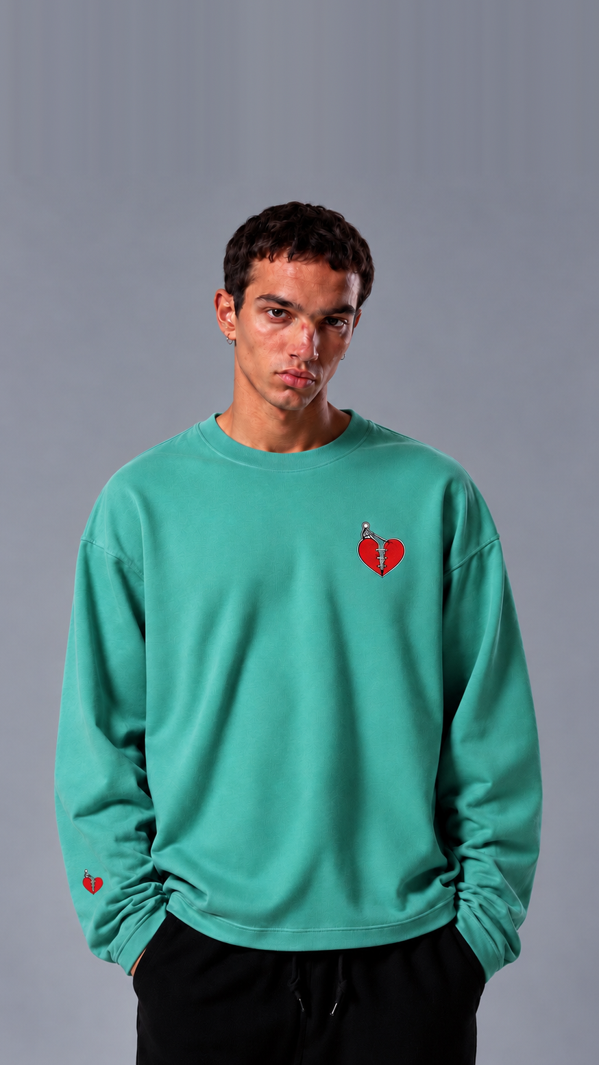 Long Sleeve Vert Jade — "La Terre Qui Résiste" — vue de face